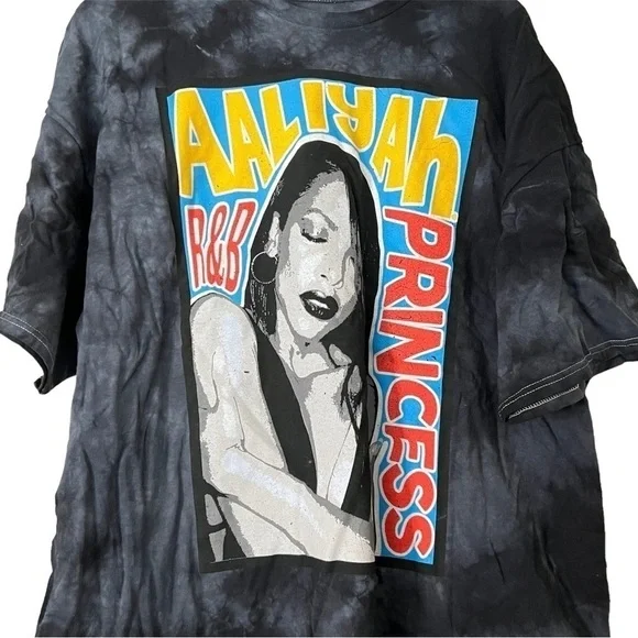 NWOT Aaliyah Tie Dye Graphic Tshirt - Picture 2 of 4